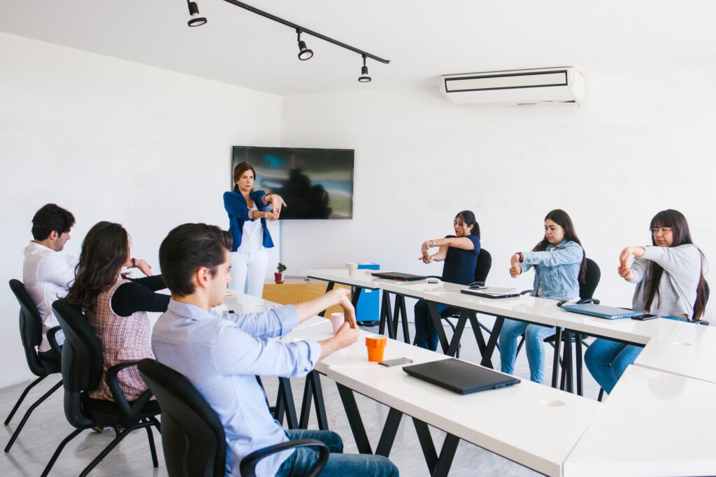 La formation d'ORSYS sur le métier de chief happiness officer inclut la qualité de vie au travail (QVT).