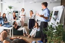 Onze 2.600 trainingen Onze 2.600 trainingen