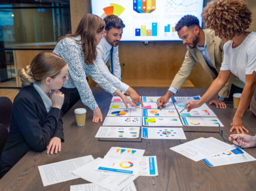 Illustration de l'article sur les stratégies marketing à suivre en 2025 pour rester compétitf