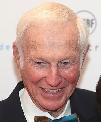 Harvey Mackay, American businessman