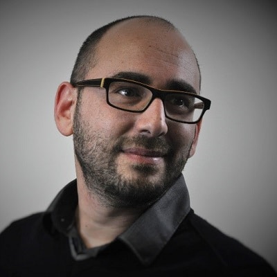 Partenaire-formateur d'ORSYS, Aldric Zemmouri est expert en risques psychosociaux et en santé au travail.