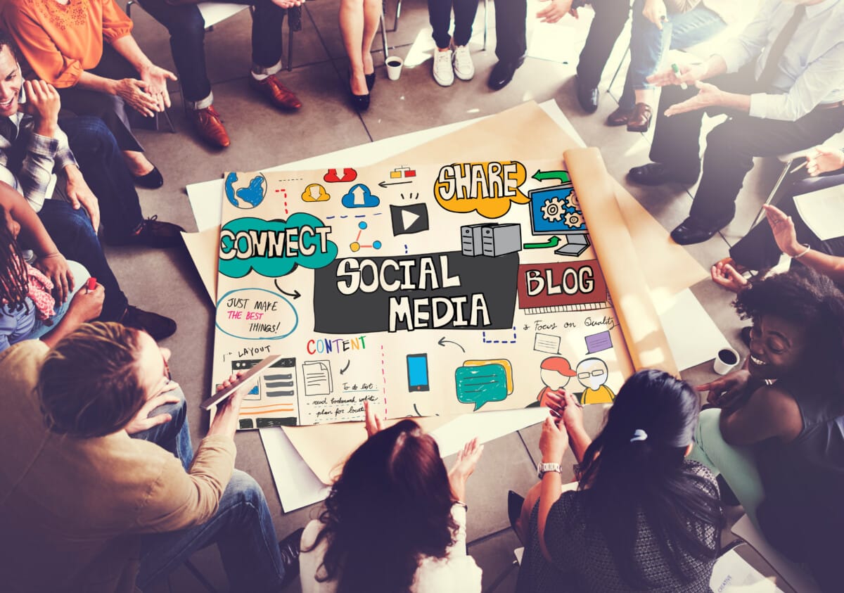 Ilustración del artículo sobre las redes sociales y la estrategia de redes sociales que se debe adoptar en 2026.